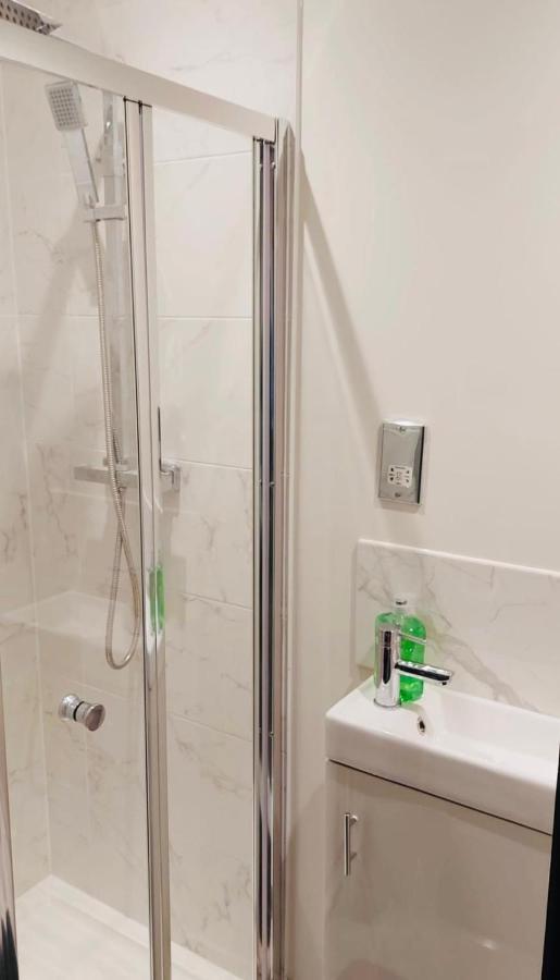 Green Lantern, Private En-Suite Double Bedroom Aveley Zewnętrze zdjęcie